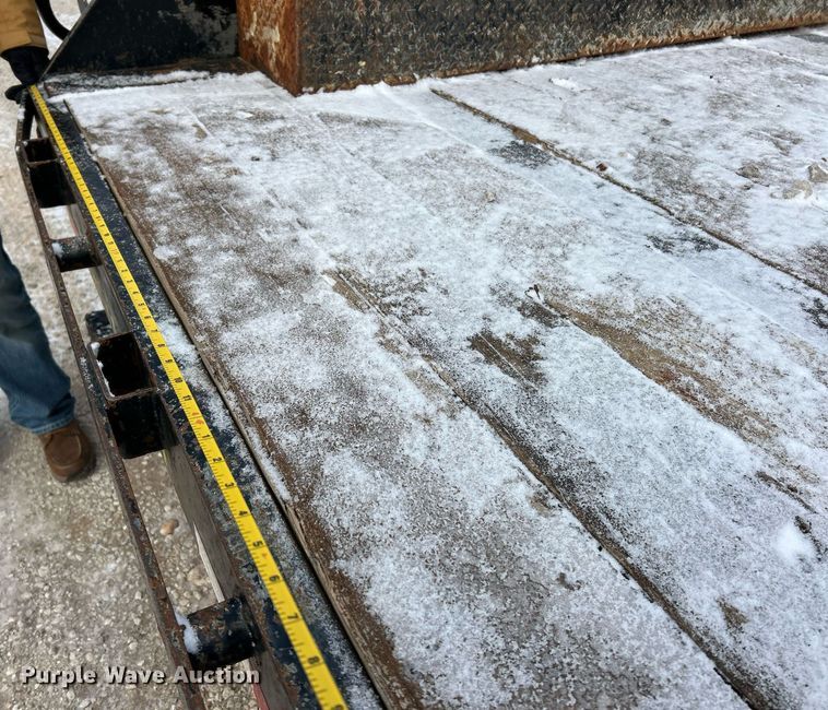 image for item DW3336 2013 Big Tex 22NG-20BK+5CP equipment trailer