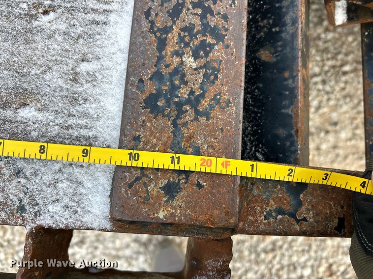 image for item DW3336 2013 Big Tex 22NG-20BK+5CP equipment trailer