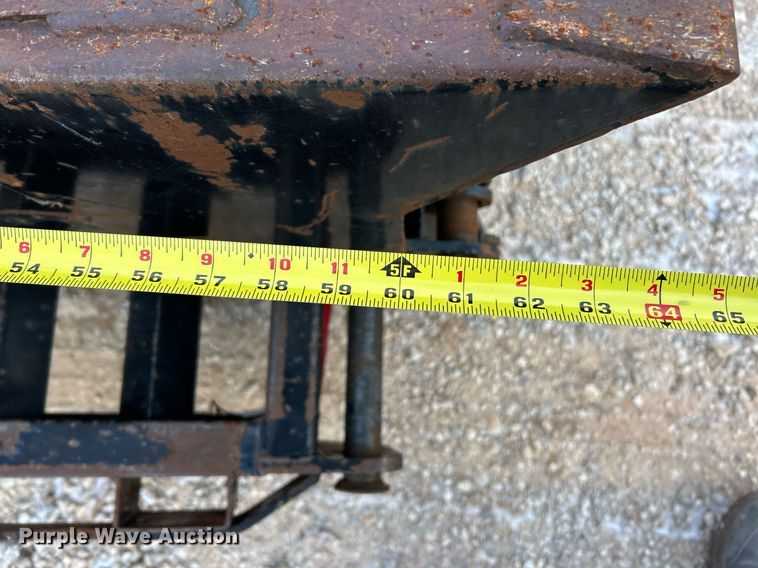 image for item DW3336 2013 Big Tex 22NG-20BK+5CP equipment trailer