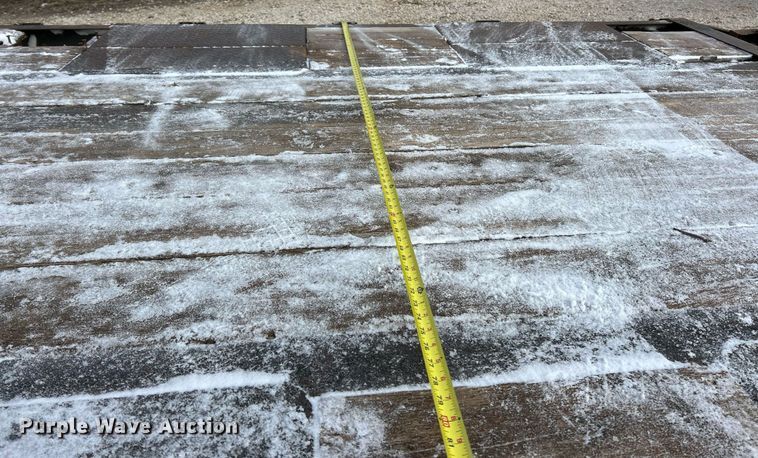 image for item DW3336 2013 Big Tex 22NG-20BK+5CP equipment trailer