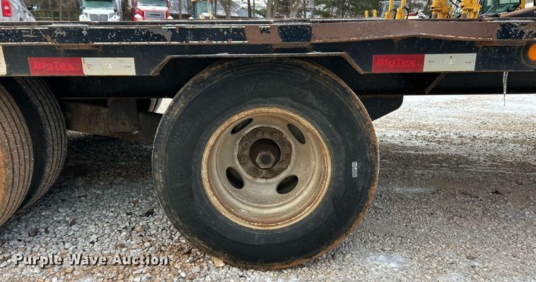 image for item DW3336 2013 Big Tex 22NG-20BK+5CP equipment trailer