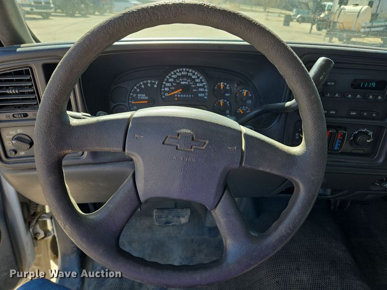 image for item DZ3985 2007 Chevrolet Silverado 1500 pickup truck