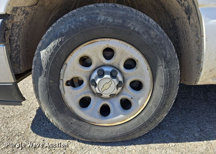 image for item DZ3985 2007 Chevrolet Silverado 1500 pickup truck