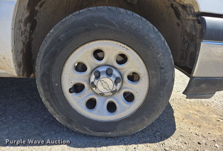 image for item DZ3985 2007 Chevrolet Silverado 1500 pickup truck