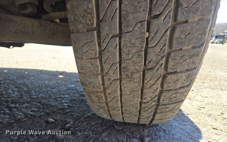 image for item DZ3985 2007 Chevrolet Silverado 1500 pickup truck