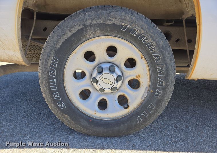 image for item DZ3985 2007 Chevrolet Silverado 1500 pickup truck