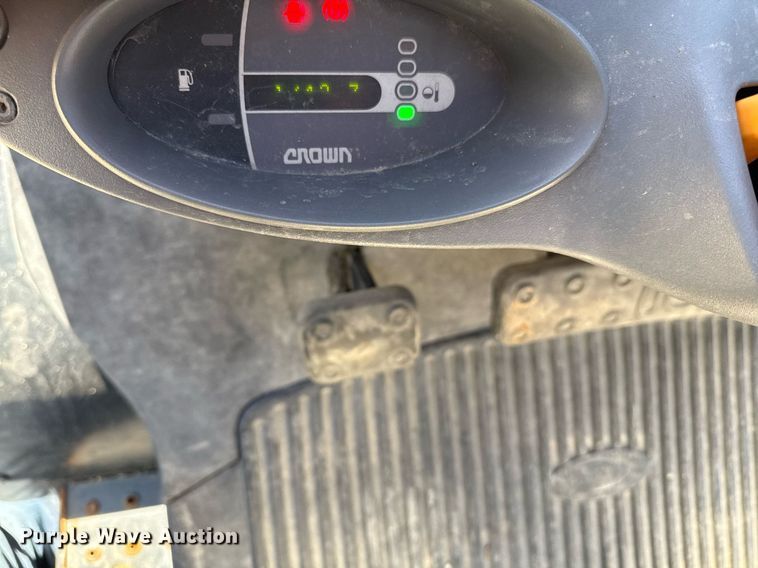 image for item DZ3996 2012 Crown 100F-FPS-B049 forklift