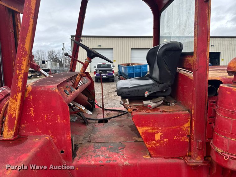 image for item EC3490 Clark CFY150B forklift