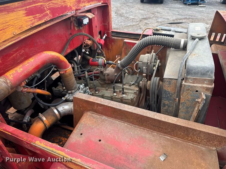 image for item EC3490 Clark CFY150B forklift