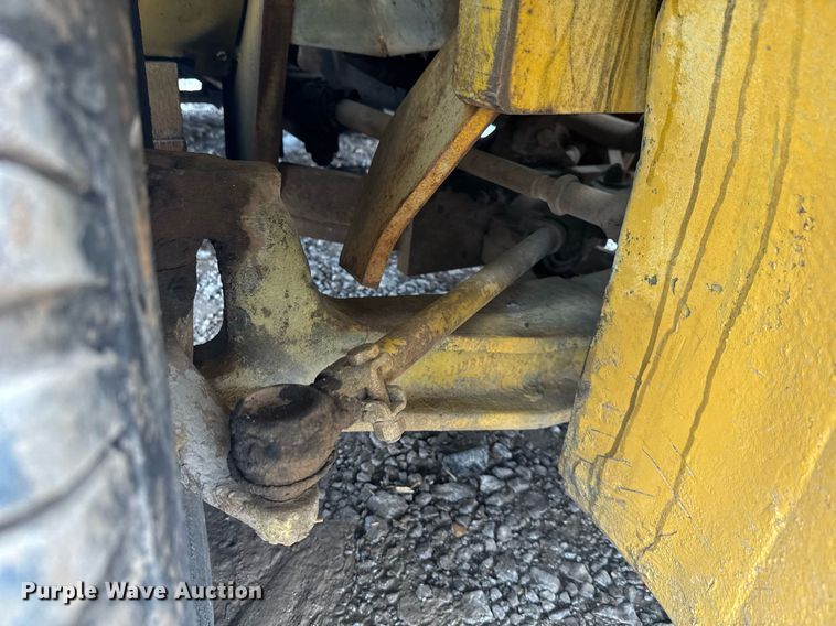 image for item EC3492 Clark forklift