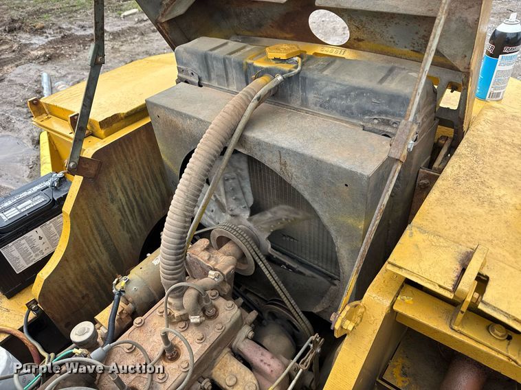 image for item EC3492 Clark forklift