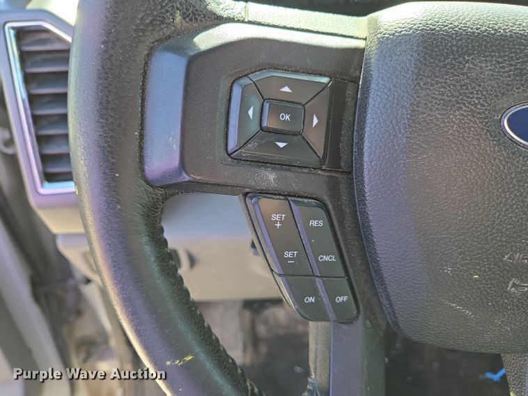 image for item EC4025 2014 Ford F150 SuperCrew pickup truck