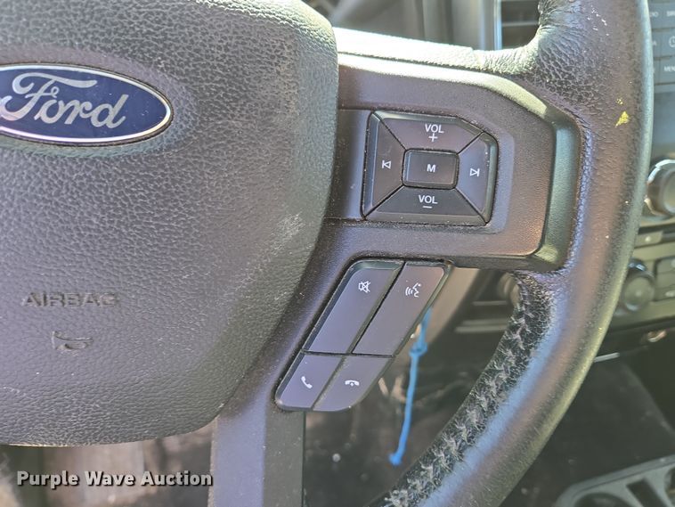 image for item EC4025 2014 Ford F150 SuperCrew pickup truck