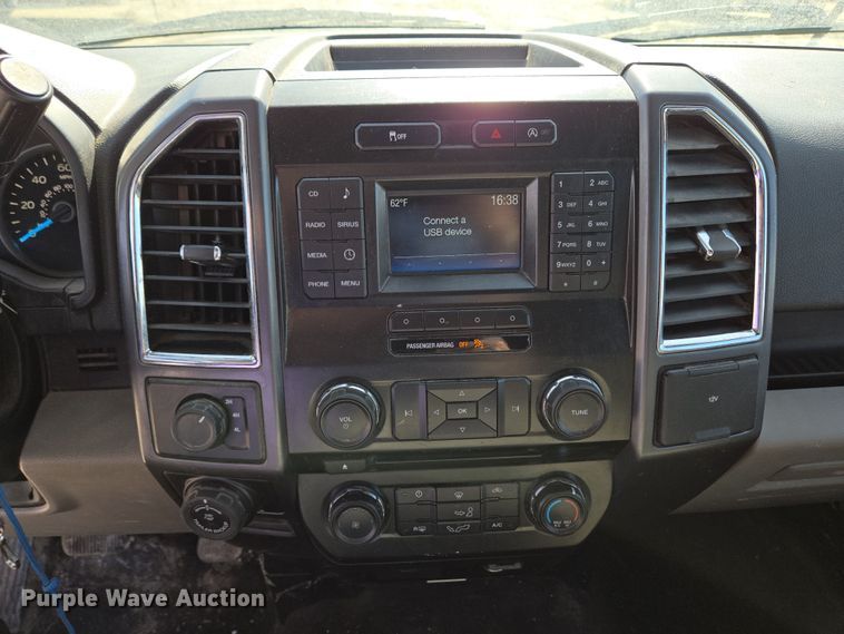 image for item EC4025 2014 Ford F150 SuperCrew pickup truck