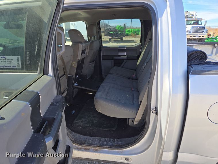 image for item EC4025 2014 Ford F150 SuperCrew pickup truck