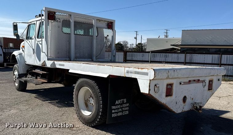 image for item ED5506 1999 International 4300 Crew Cab flatbed truck