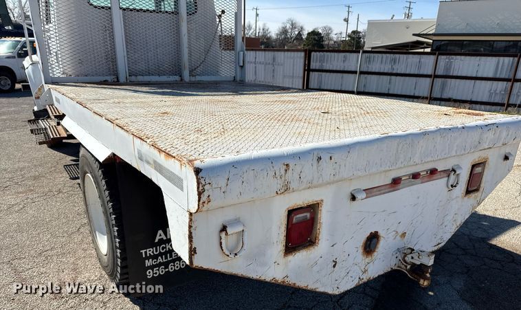 image for item ED5506 1999 International 4300 Crew Cab flatbed truck