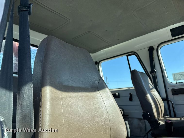 image for item ED5506 1999 International 4300 Crew Cab flatbed truck