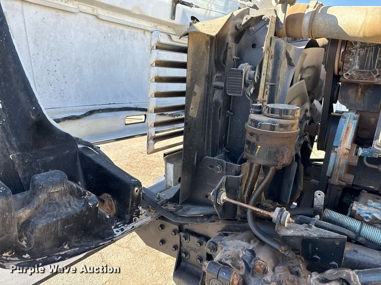 image for item ED5506 1999 International 4300 Crew Cab flatbed truck