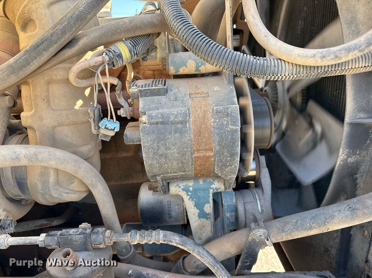 image for item ED5506 1999 International 4300 Crew Cab flatbed truck