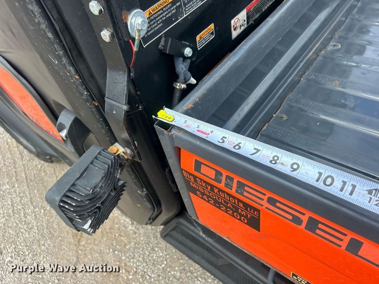 image for item EG1050 2019 Kubota RTV-X1100C utility vehicle