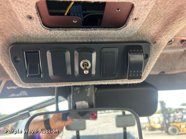 image for item EG1050 2019 Kubota RTV-X1100C utility vehicle