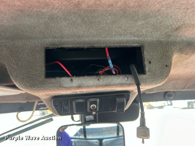 image for item EG1050 2019 Kubota RTV-X1100C utility vehicle