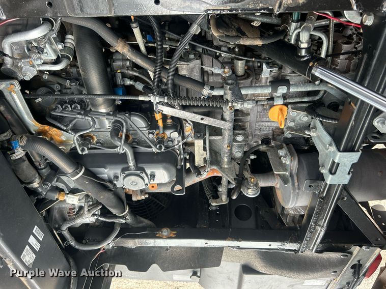 image for item EG1050 2019 Kubota RTV-X1100C utility vehicle