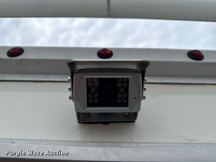 image for item EG2562 2017 Ford E450 Super Duty refrigerated truck