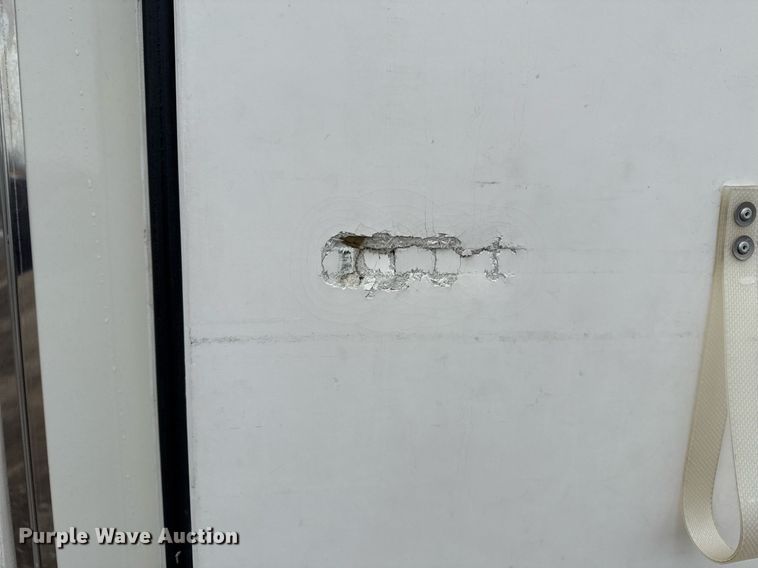 image for item EG2562 2017 Ford E450 Super Duty refrigerated truck