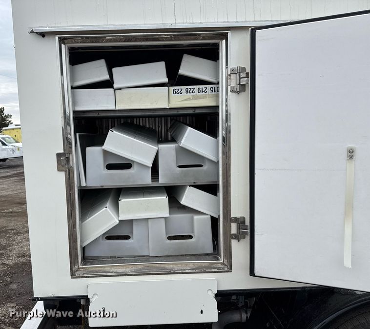 image for item EG2562 2017 Ford E450 Super Duty refrigerated truck