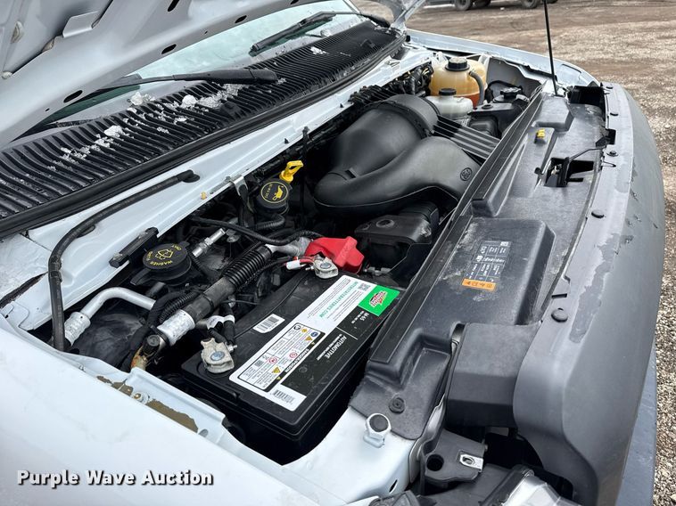 image for item EG2562 2017 Ford E450 Super Duty refrigerated truck