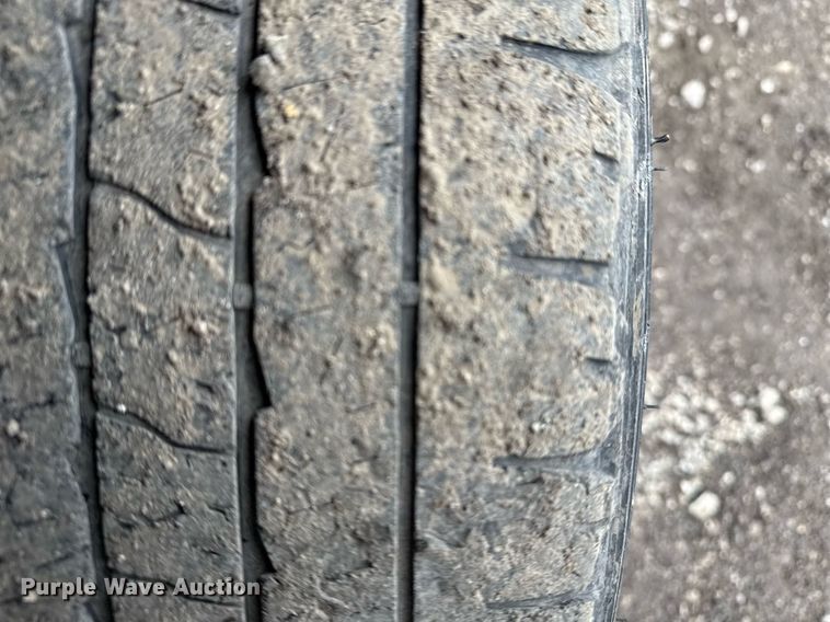 image for item EG2562 2017 Ford E450 Super Duty refrigerated truck