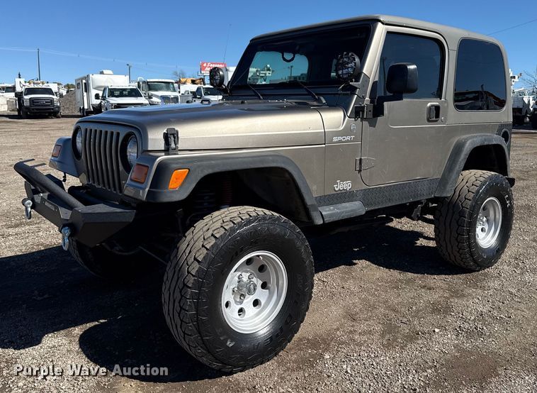 image for item EG2575 2004 Jeep Wrangler Sport SUV