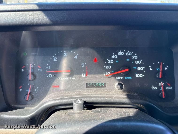 image for item EG2575 2004 Jeep Wrangler Sport SUV