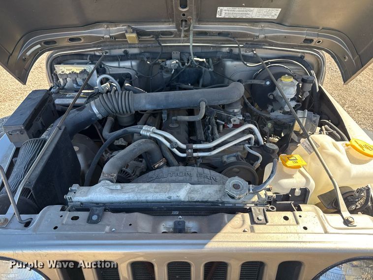 image for item EG2575 2004 Jeep Wrangler Sport SUV