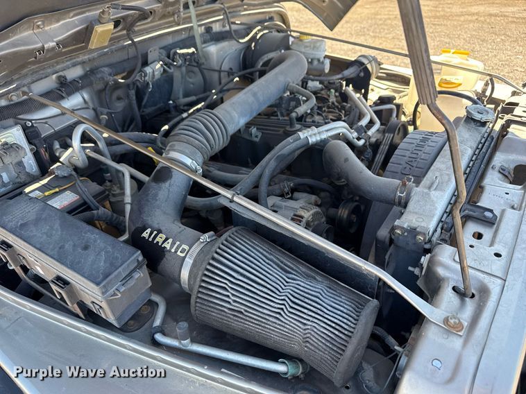 image for item EG2575 2004 Jeep Wrangler Sport SUV