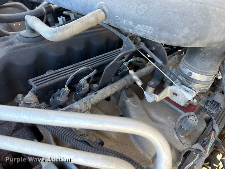 image for item EG2575 2004 Jeep Wrangler Sport SUV