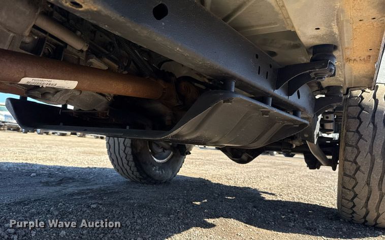 image for item EG2575 2004 Jeep Wrangler Sport SUV