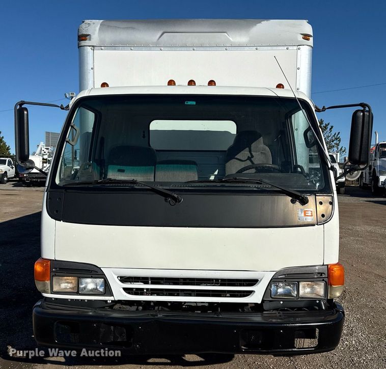 image for item EG2582 1999 Isuzu NPR box truck
