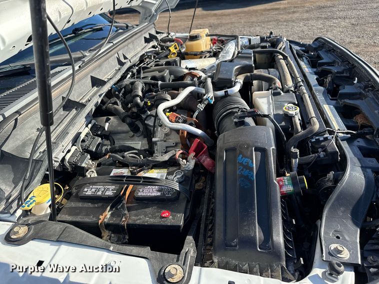 image for item EG2583 2015 Ford F550 truck cab and chassis