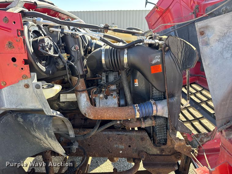 image for item EG2595 2001 Ford F650 Super Duty flatbed truck