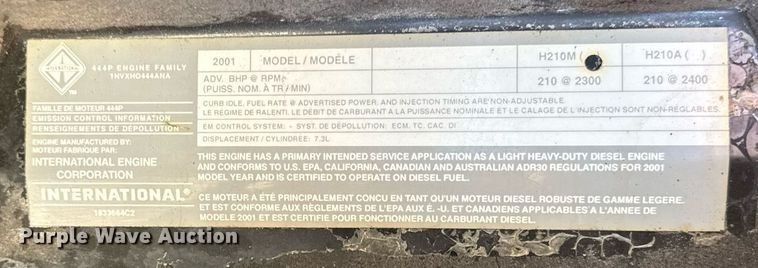 image for item EG2595 2001 Ford F650 Super Duty flatbed truck