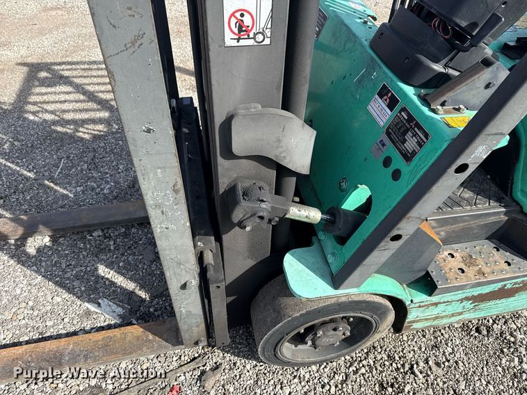 image for item EG2602 Mitsubishi FGC15K forklift