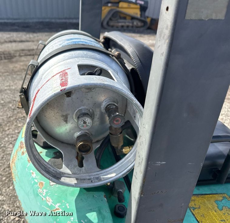 image for item EG2602 Mitsubishi FGC15K forklift