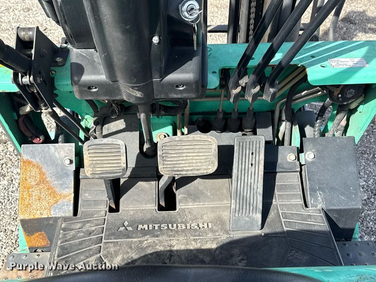 image for item EG2602 Mitsubishi FGC15K forklift