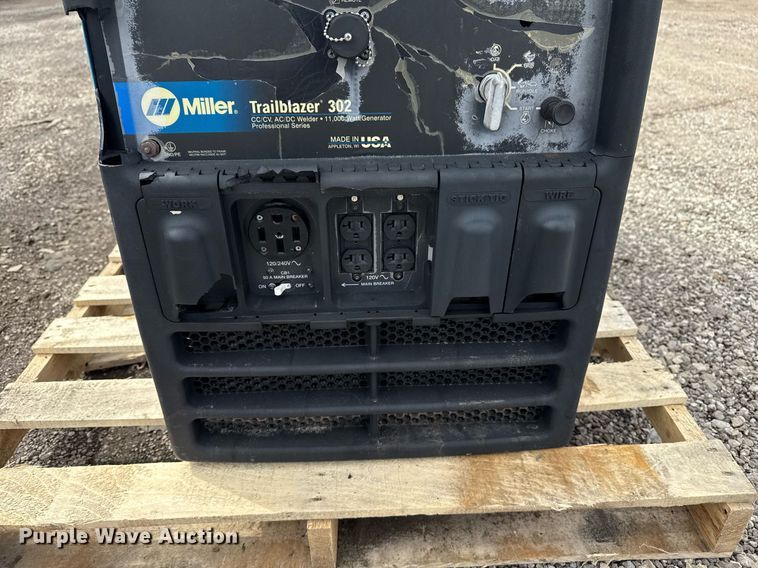 image for item EG2612 2010 Miller Trailblazer 302 welder/generator