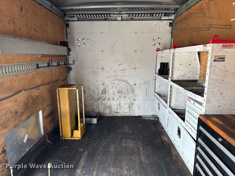 image for item EG2614 2016 Ford F550 Super Duty box truck