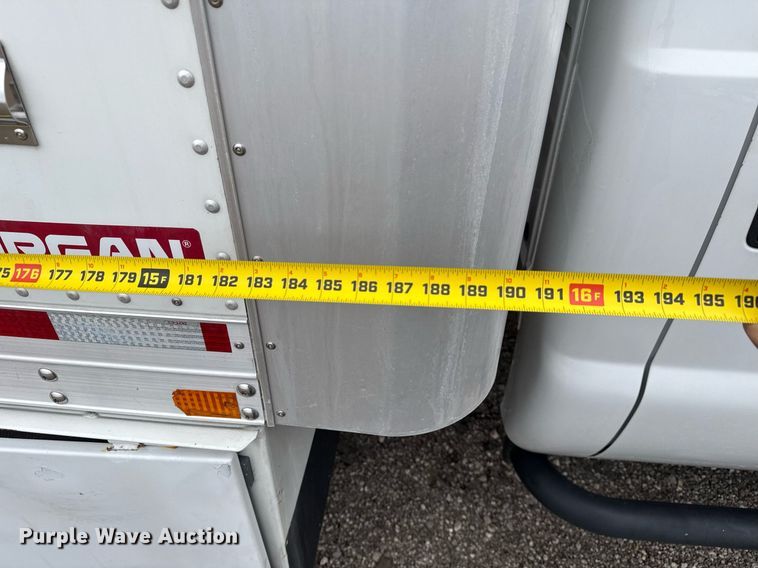 image for item EG2614 2016 Ford F550 Super Duty box truck