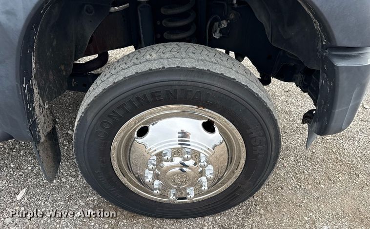 image for item EG2614 2016 Ford F550 Super Duty box truck